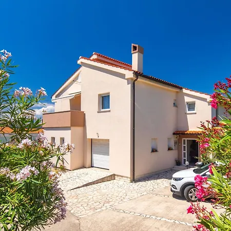 Cesarek A2 By Interhome Daire Punat