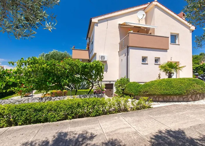 Cesarek A2 By Interhome Punat